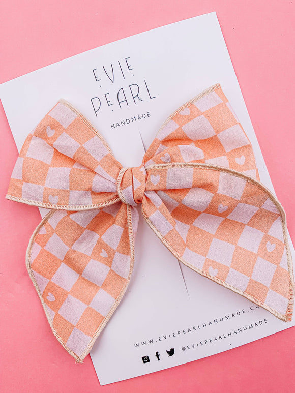 Checked Heart Oversized Bow (Pink)