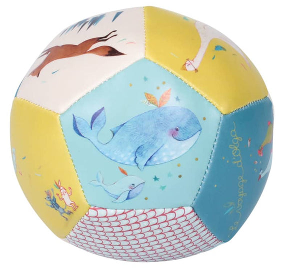 Le Voyage d'Olga - Stuffed Activity Soft Ball Toy